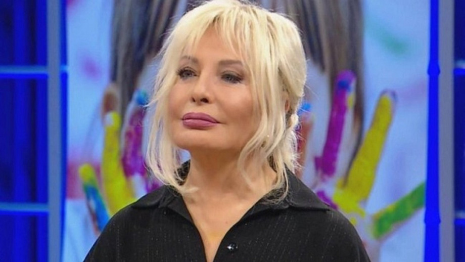 Emel Sayın'dan Kardeşi Fatma Tektaş'a Gözyaşlarıyla Veda!